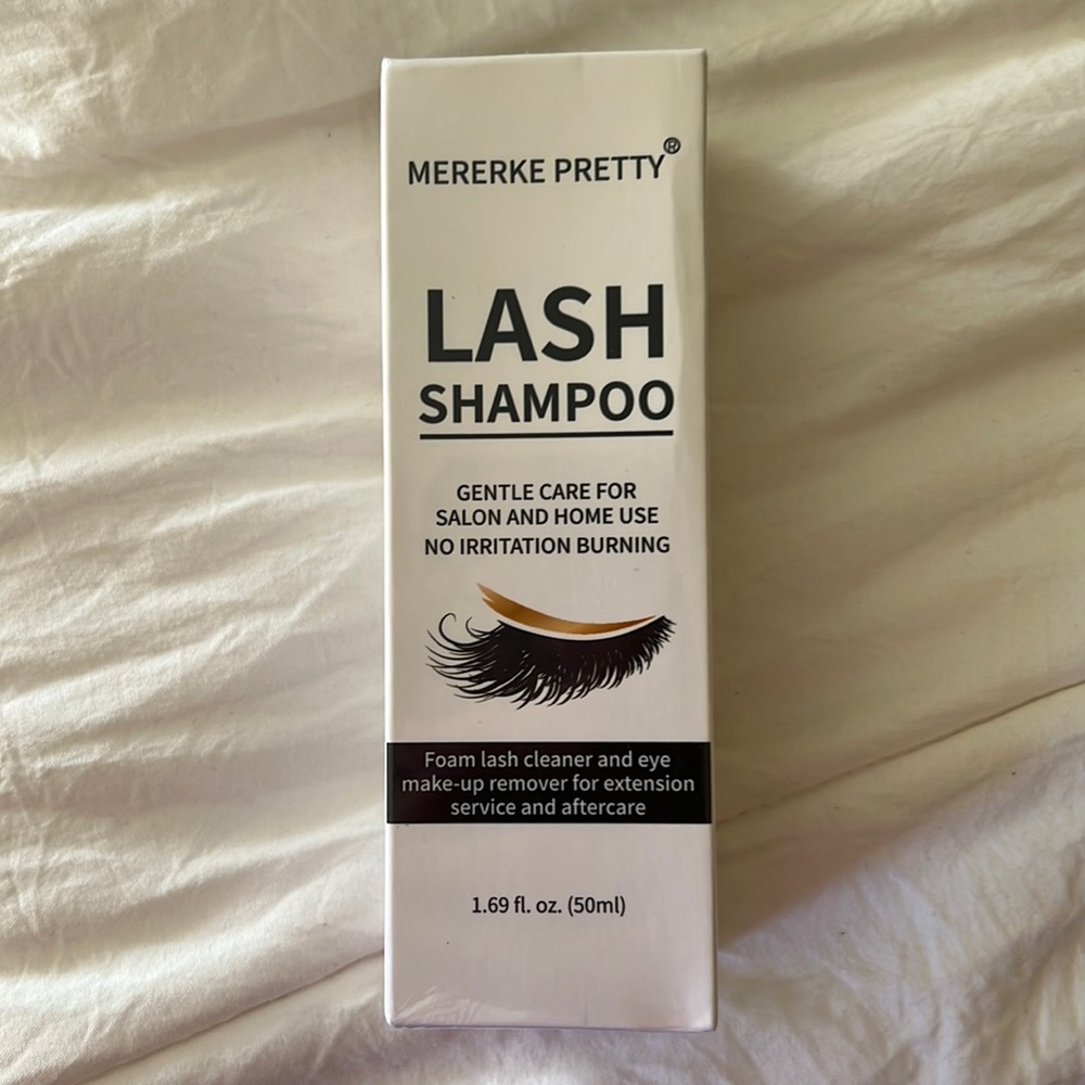 Eyelash Extension Shampoo